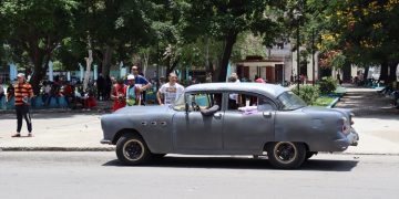 Cuba, transporte, boteros, combustible