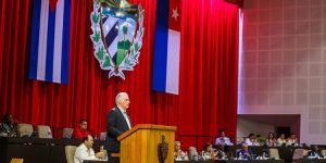 “Corresponde ahora cambiar lo que deba ser cambiado”: Díaz-Canel en el parlamento